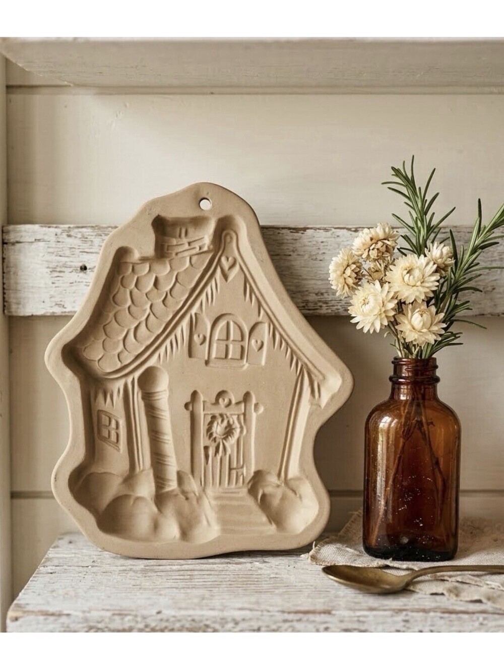 Vtg Brown Bag Cookie Mold Gingerbread House Stoneware Baking Primitive Farm Deco